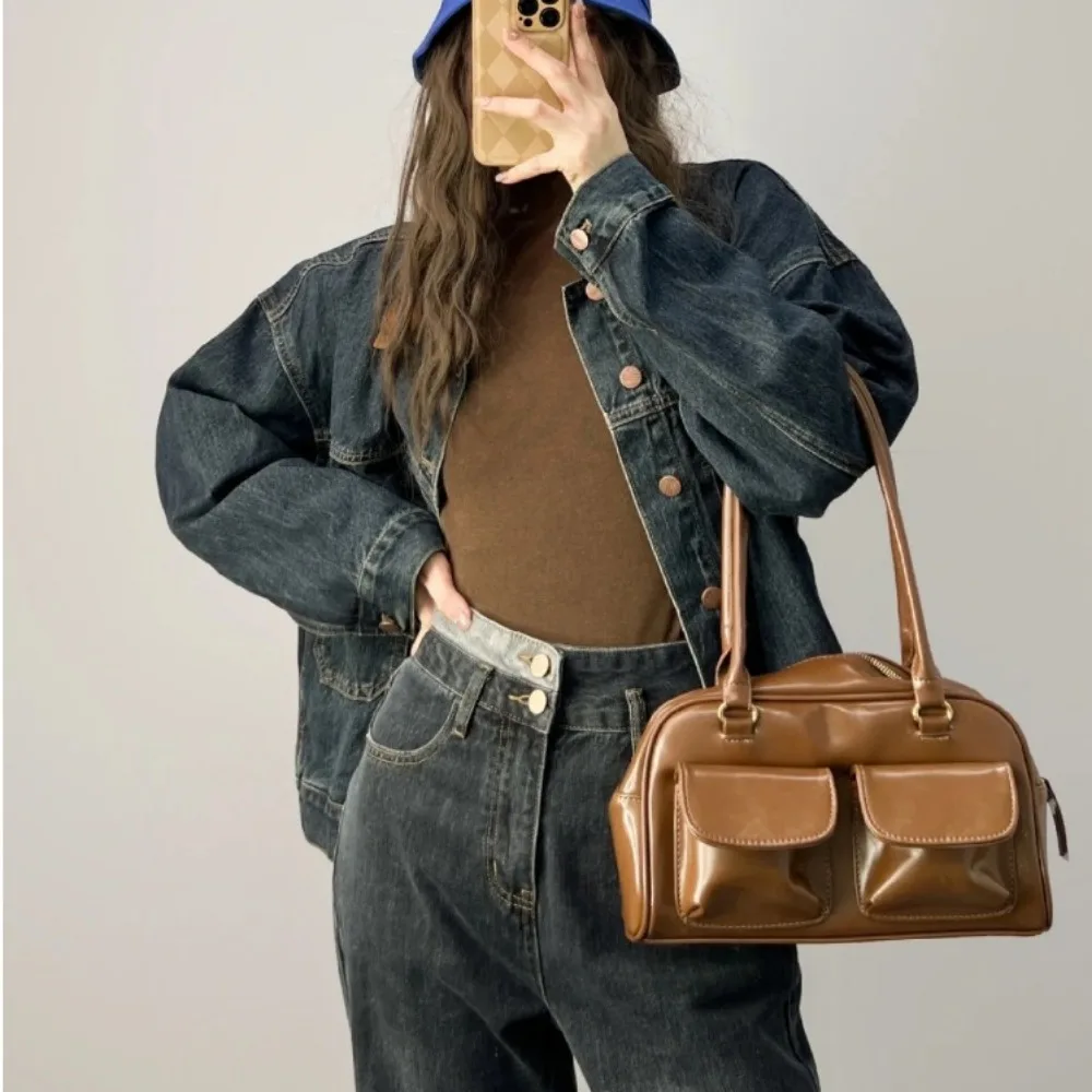 Winter Bags Female Niche Leisure Handbag Bag Double Pockets Shoulder Bag Oil Wax Faux Leather Vintage Baguette Bag for Women
Winter Bags Female Niche Leisure Handbag Bag Double Pockets Shoulder Bag Oil Wax Faux Leather Vintage Baguette Bag for Women