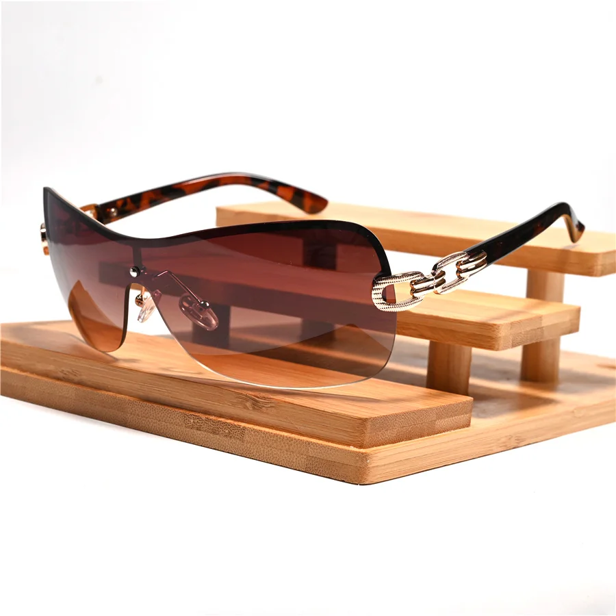 Vazrobe Gold Sunglasses Women One-piece Brown Sun Glasses for Female Fashion Luxury Design Anti Reflection Eyewear
Vazrobe Gold Sunglasses Women One-piece Brown Sun Glasses for Female Fashion Luxury Design Anti Reflection Eyewear