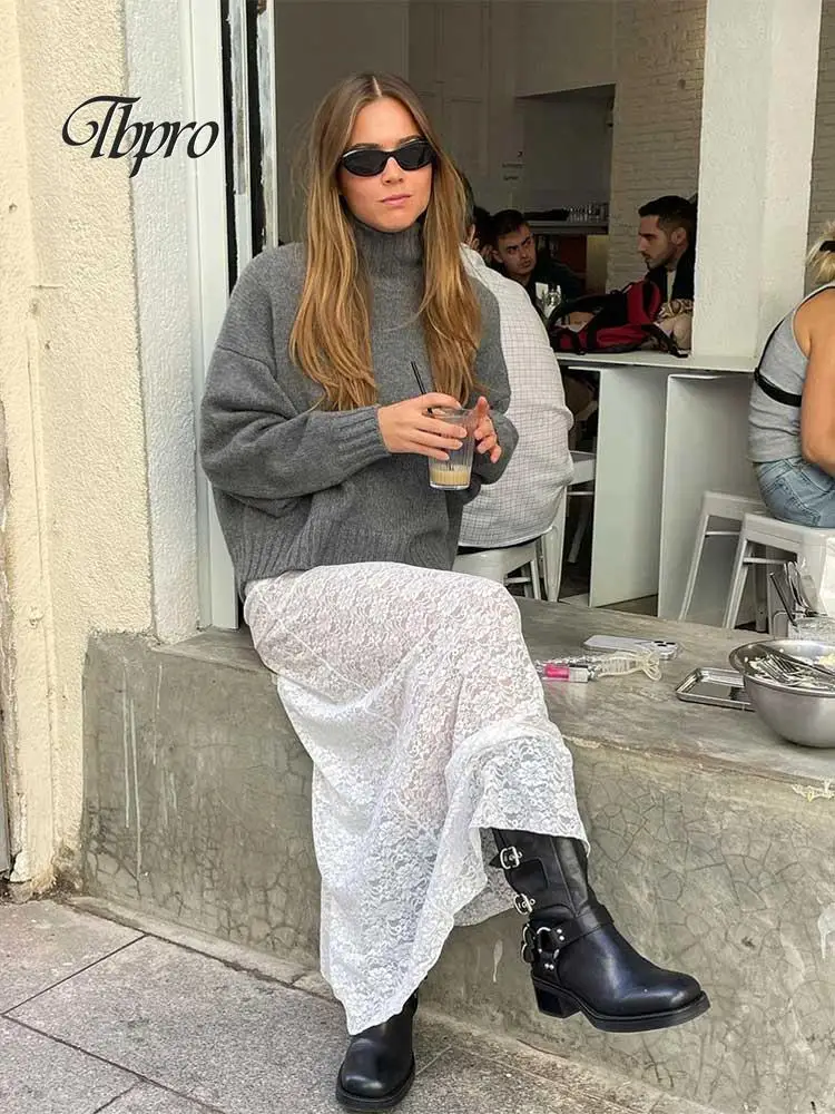 Autumn Oversize Turtleneck Knitted Sweater Women Casual Solid Long Sleeve Pullovers Winter Fashion Ladies Warm Thick Jumper Tops
Autumn Oversize Turtleneck Knitted Sweater Women Casual Solid Long Sleeve Pullovers Winter Fashion Ladies Warm Thick Jumper Tops