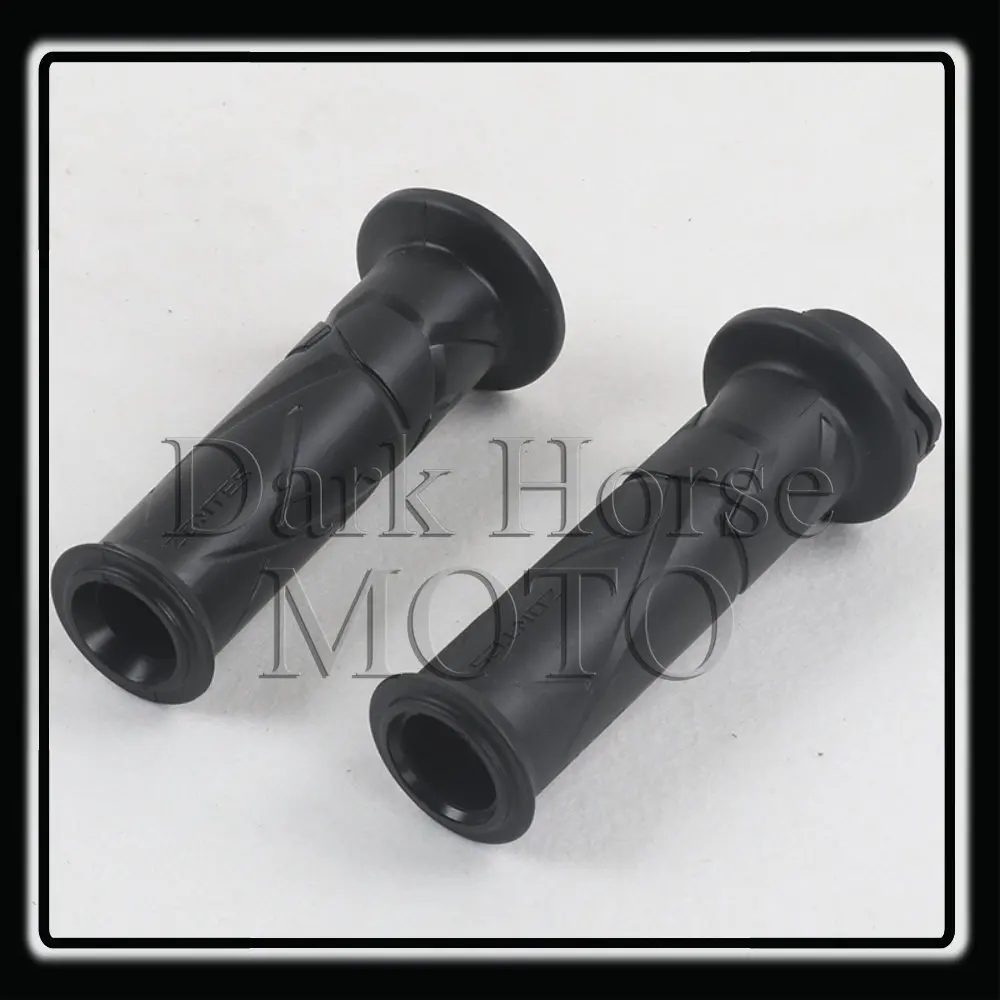 Motorcycle Handle Rubber Cover Left And Right Grip Oiler Handle FOR ZONTES ZT 125-U U-125 155-U U-155
Motorcycle Handle Rubber Cover Left And Right Grip Oiler Handle FOR ZONTES ZT 125-U U-125 155-U U-155