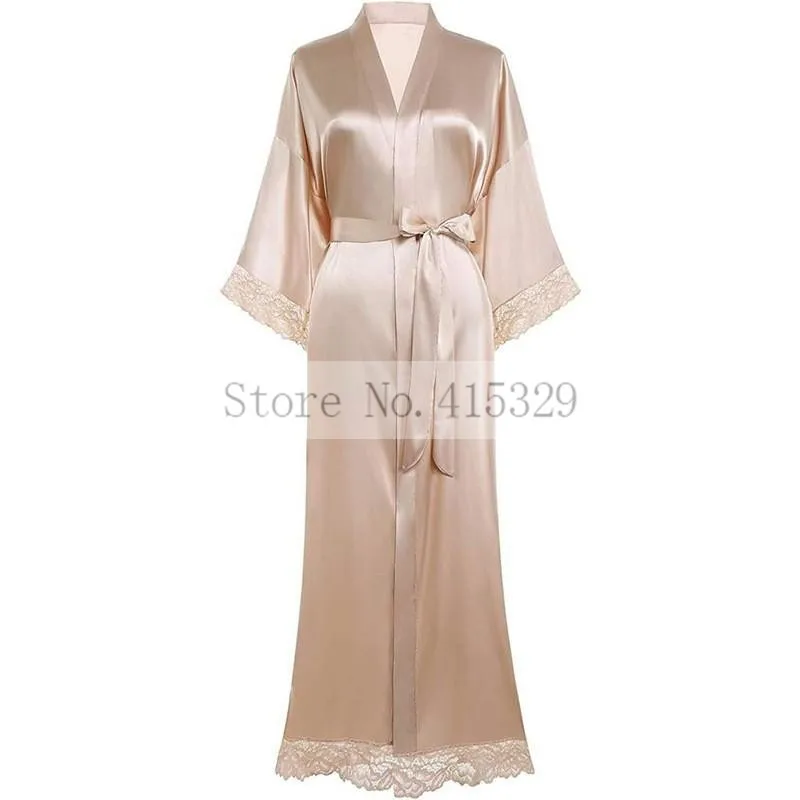 Длинная кружевная ночная сорочка для невесты и подружки невесты
Длинная кружевная ночная сорочка для невесты и подружки невесты