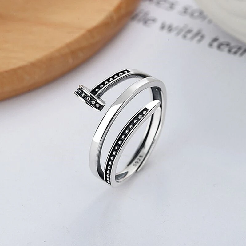 S925 Sterling Silver Vintage Vintage Harajuku style screw rotating thin ring multi-layer index finger open ring
S925 Sterling Silver Vintage Vintage Harajuku style screw rotating thin ring multi-layer index finger open ring