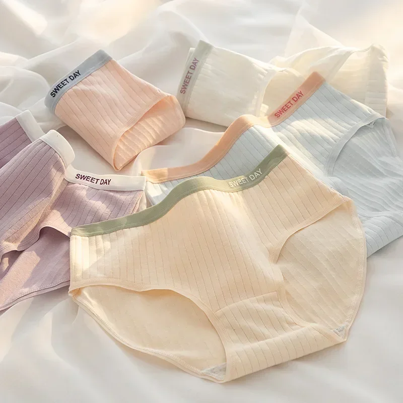 M-XL Cotton Panties Women's Underwear Panty Med Waist Seamless Comfort Briefs Girls' Solid Color Underpants Female Lingerie
M-XL Cotton Panties Women's Underwear Panty Med Waist Seamless Comfort Briefs Girls' Solid Color Underpants Female Lingerie
