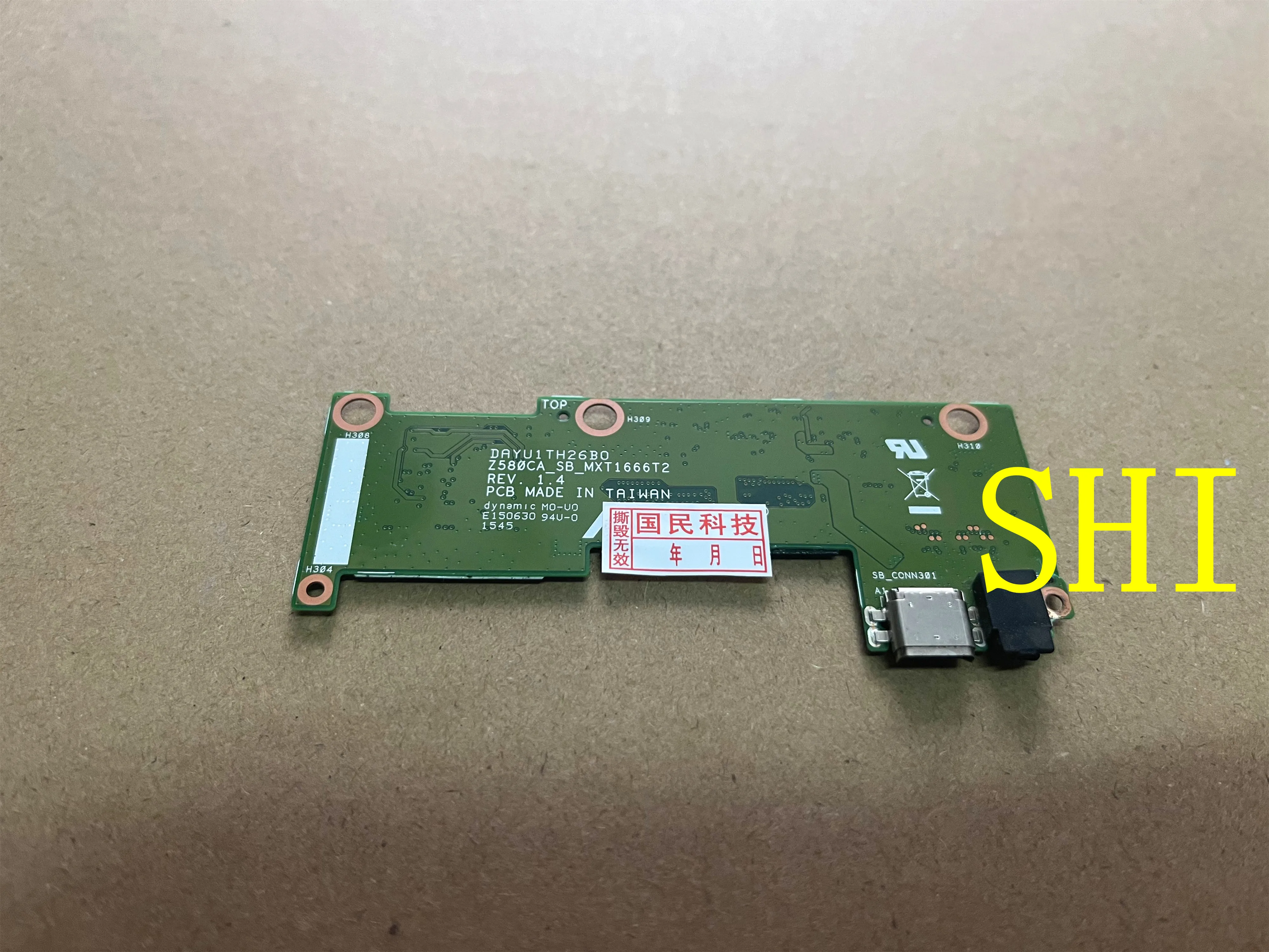 Z580CA оригинальное для ASUS P01MA б/у Z580CA USB type-c зарядное устройство Z580CA_SB_MXT1666T2 DAYU1TH26B0 тест хорошо бесплатная доставка
Z580CA оригинальное для ASUS P01MA б/у Z580CA USB type-c зарядное устройство Z580CA_SB_MXT1666T2 DAYU1TH26B0 тест хорошо бесплатная доставка