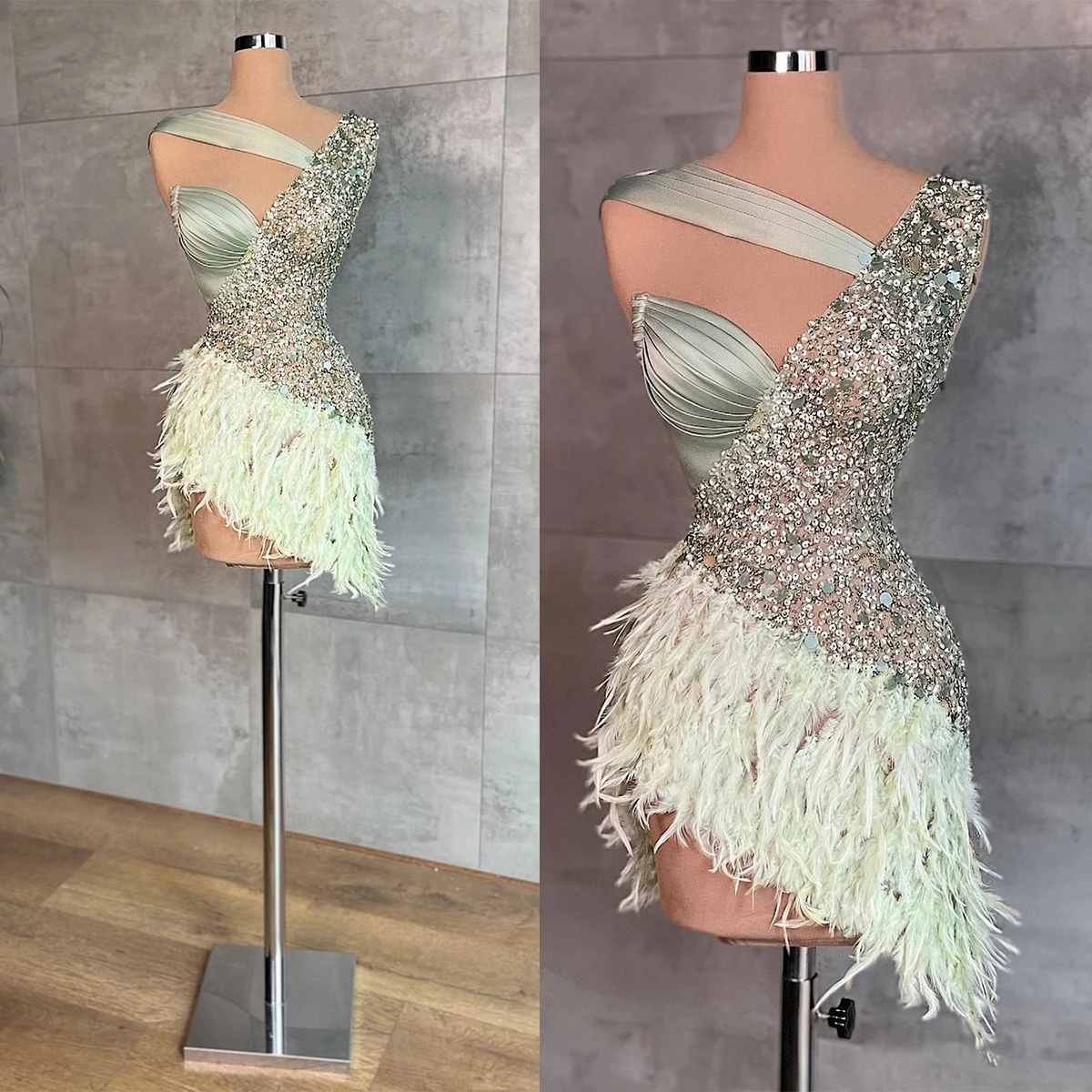 Amazing Feathers Mini Cocktail Dresses One Shoulder Sequined Prom Dress Custom Made Glitter Club Wear 
Amazing Feathers Mini Cocktail Dresses One Shoulder Sequined Prom Dress Custom Made Glitter Club Wear