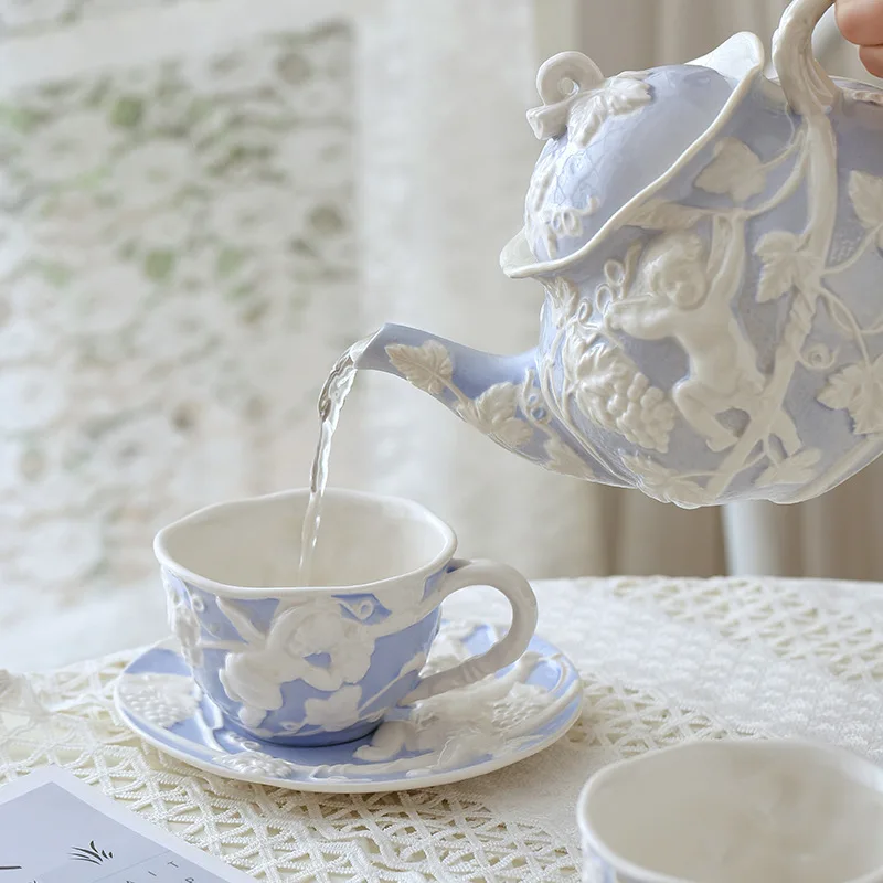 Vintage Embossed English Tea Cup Set With Coffee Cups Saucers And A Water Kettle For Decoration European Style For Afternoon Tea
Vintage Embossed English Tea Cup Set With Coffee Cups Saucers And A Water Kettle For Decoration European Style For Afternoon Tea