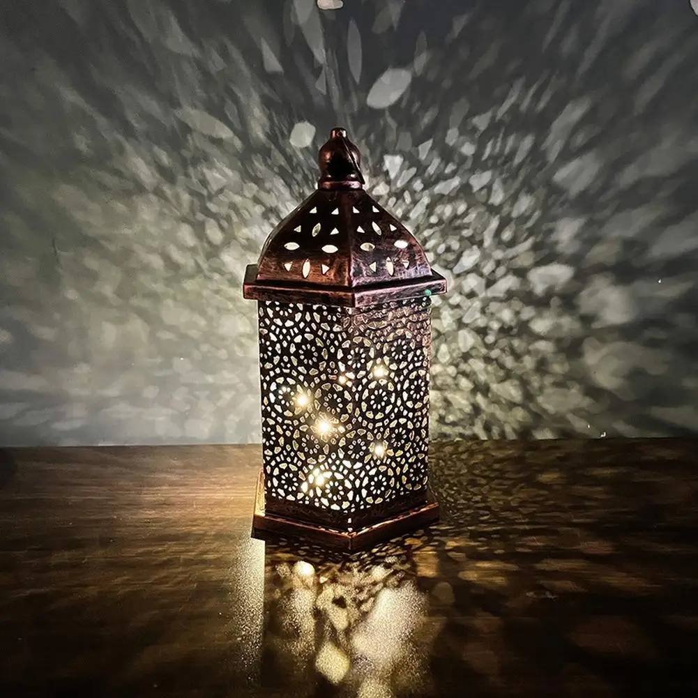 Practical High Quality Hot Sale New Night Light Metal Lanterns Accessories Effect Moroccan Style Hanging Decor
Practical High Quality Hot Sale New Night Light Metal Lanterns Accessories Effect Moroccan Style Hanging Decor