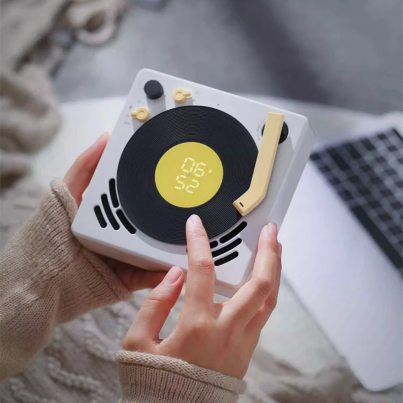 

High Quality Creative Vinyl Record Design Small Stereo Record Player Wireless Bluetooth Speakers Support TF Card/AUX Playback