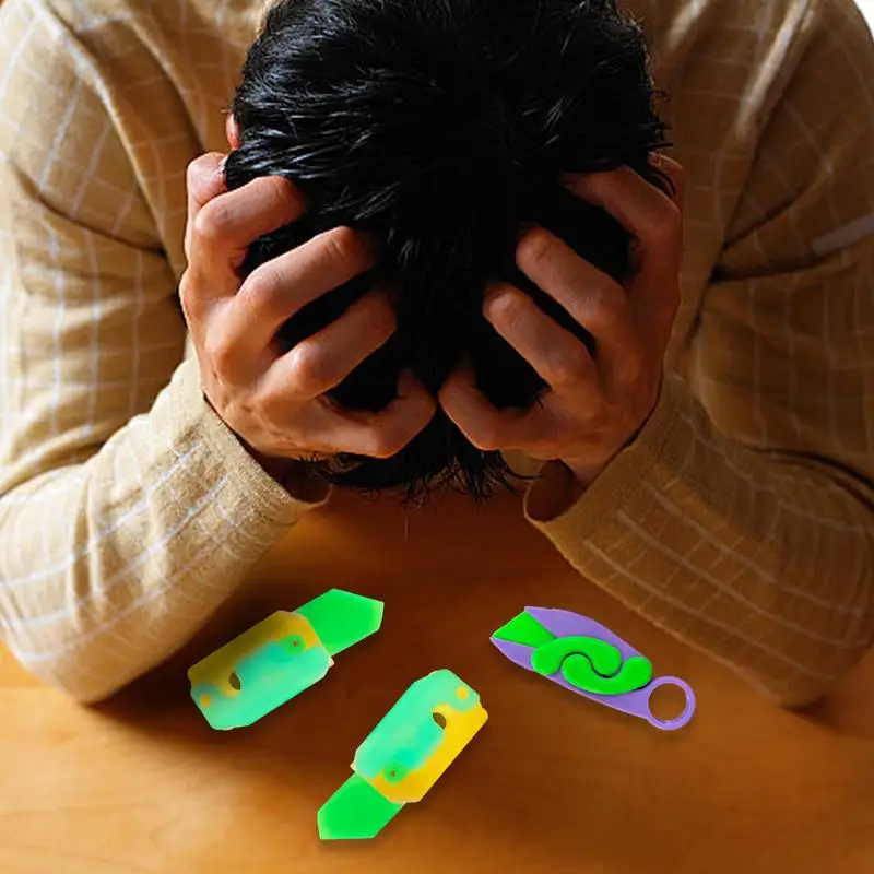 Fidget Knives Children Decommpressions Push Card Toy Stress Relief Relaxing Toy 3D Light Up Funny Carrot Sensory Knife for Adult
Fidget Knives Children Decommpressions Push Card Toy Stress Relief Relaxing Toy 3D Light Up Funny Carrot Sensory Knife for Adult