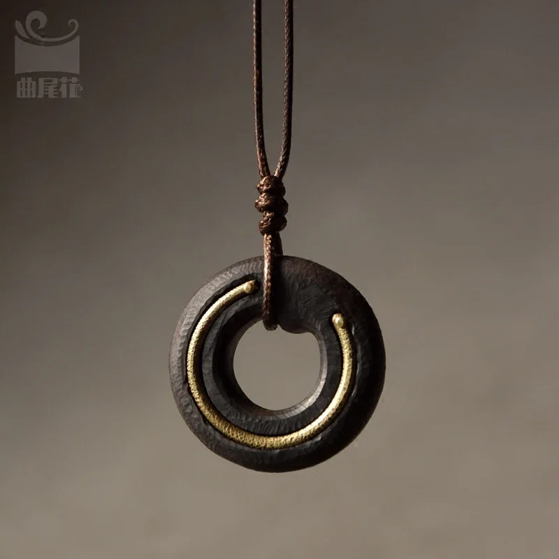 Original Design Handmade Ebony Pendant Men's Retro Trendy Street Hanging Simple All-match Jewelry Woolen Chain Necklace Women
Original Design Handmade Ebony Pendant Men's Retro Trendy Street Hanging Simple All-match Jewelry Woolen Chain Necklace Women