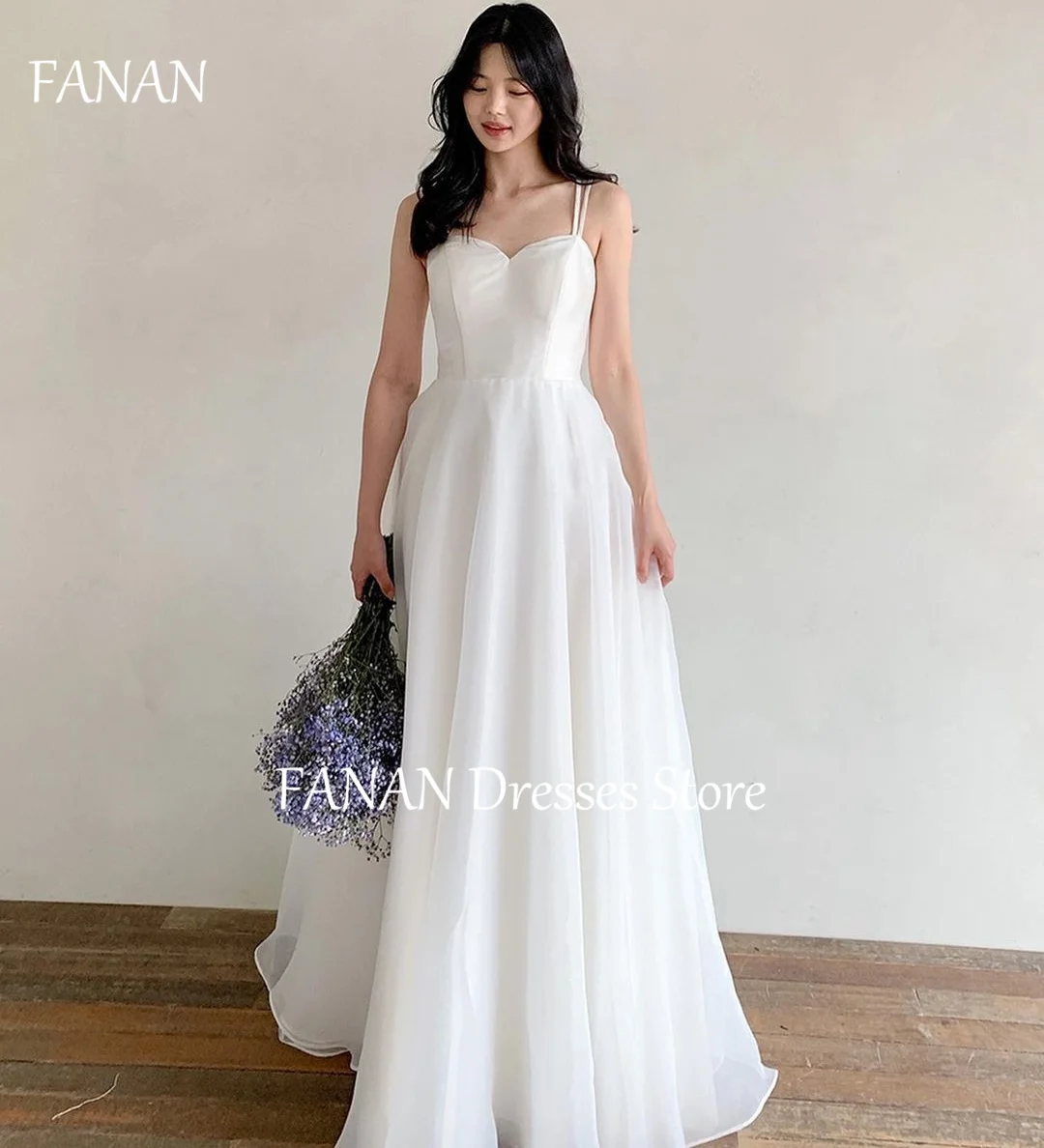 FANAN Elegant Spaghetti Straps Korea Wedding Dresses Sleeveless Ruched 웨딩드레스 Ivory Organza Custom Made Bride Gowns Plus Size
FANAN Elegant Spaghetti Straps Korea Wedding Dresses Sleeveless Ruched 웨딩드레스 Ivory Organza Custom Made Bride Gowns Plus Size