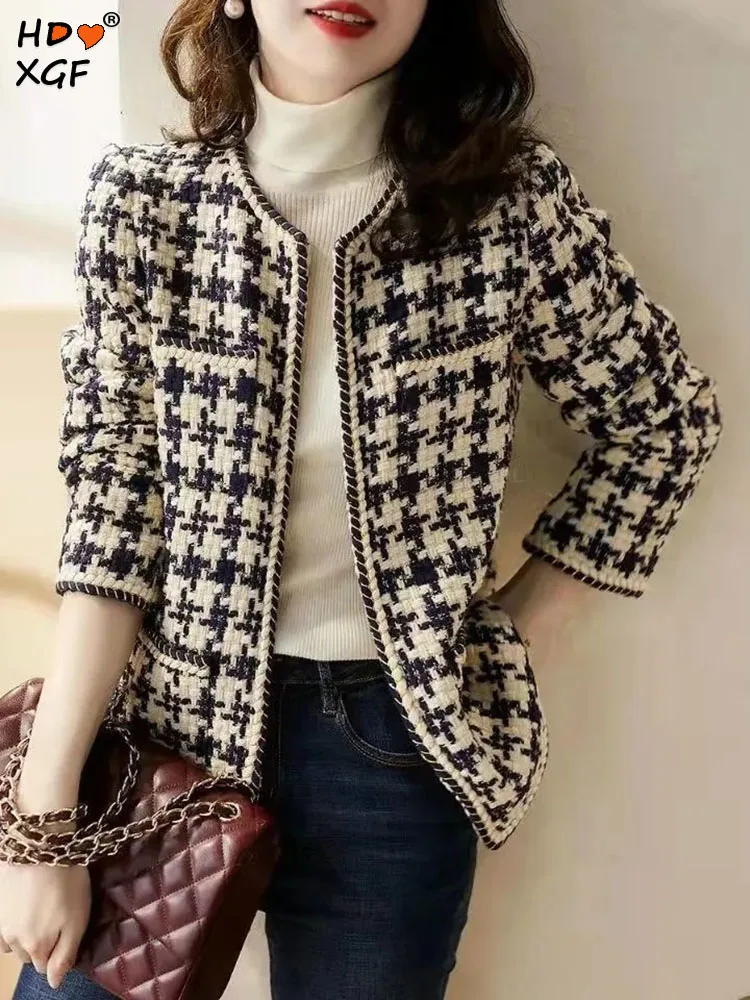 Temperament Houndstooth Print Tweed Black Jacket For Women Korean Fashion O-neck Plus Size Outerwear Elegant Coat Streetwear New
Temperament Houndstooth Print Tweed Black Jacket For Women Korean Fashion O-neck Plus Size Outerwear Elegant Coat Streetwear New
