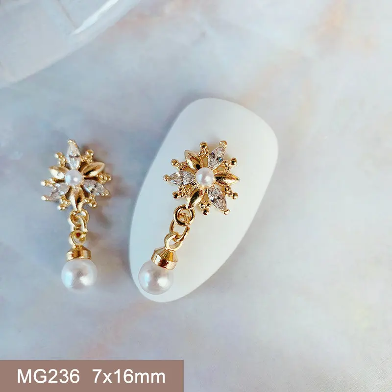 10 шт./лот MG236 кристаллы для ногтевого дизайна с золотым цветком из циркона, жемчужины, ювелирные изделия, горный хрусталь, «сделай сам», аксессуары для ногтей, украшения, подвески
10 шт./лот MG236 кристаллы для ногтевого дизайна с золотым цветком из циркона, жемчужины, ювелирные изделия, горный хрусталь, «сделай сам», аксессуары для ногтей, украшения, подвески