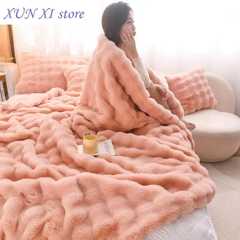 New Super Soft Faux Fur Throw Blanket Cozy Plush Blanket for Couch Sofa Bed Chair, Reversible Fuzzy Faux Fur Velvet Blanket
New Super Soft Faux Fur Throw Blanket Cozy Plush Blanket for Couch Sofa Bed Chair, Reversible Fuzzy Faux Fur Velvet Blanket