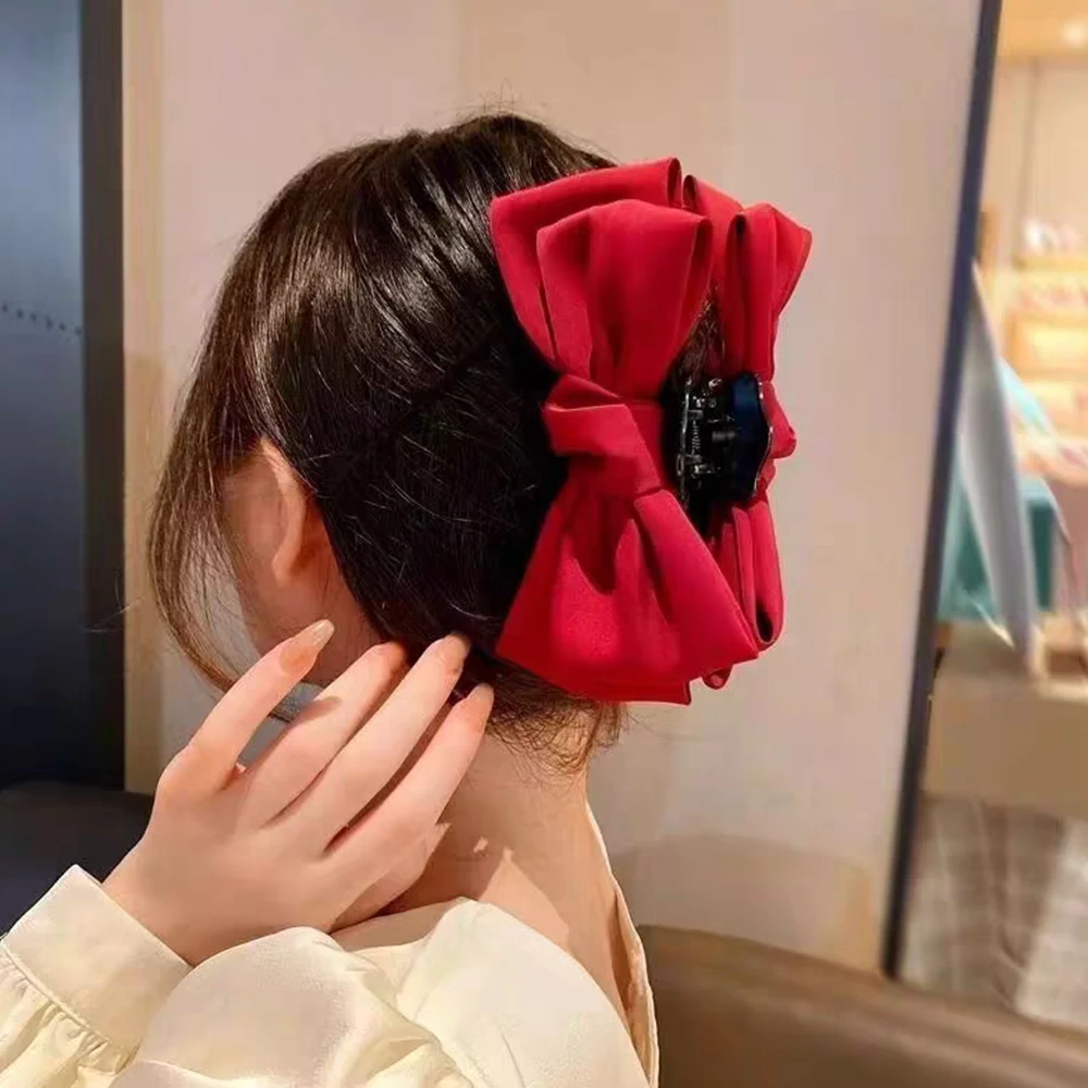 Large Size Shark Clip Large Satin Bow Hair Claw Clip Hair Accessories Solid Color Barrette Hair Clip Handmade Korean Version
Large Size Shark Clip Large Satin Bow Hair Claw Clip Hair Accessories Solid Color Barrette Hair Clip Handmade Korean Version