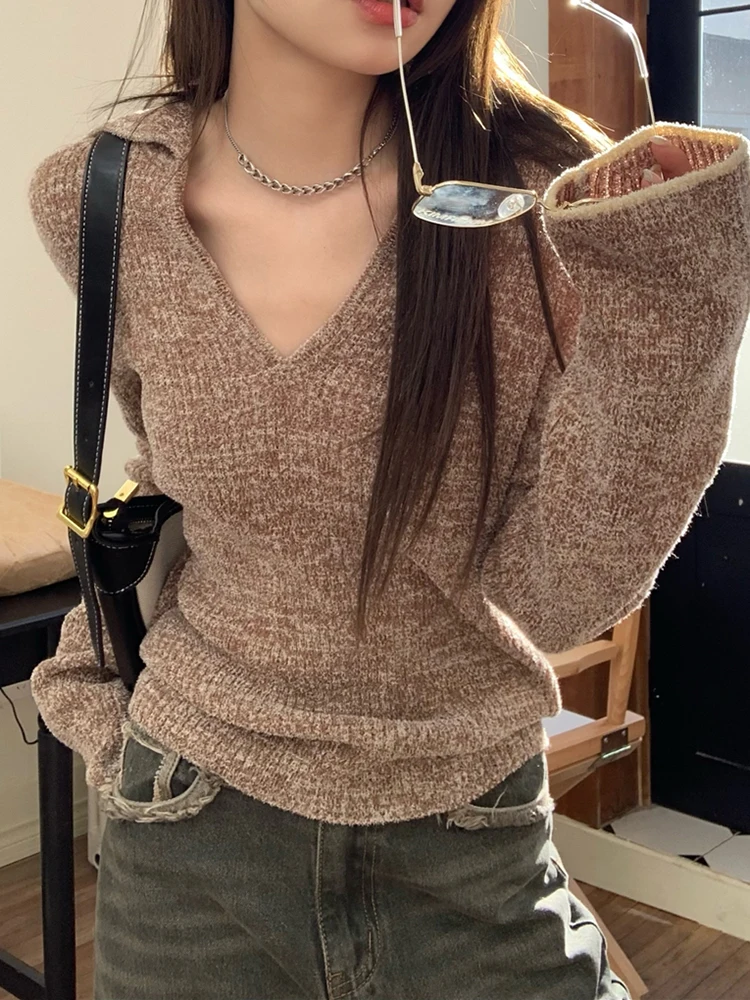 Slim Solid V-neck Knited Sweater Women 2023 Winter New Korean Fashion 2000s Clothes Long Sleeve Pullover Female Tops
Slim Solid V-neck Knited Sweater Women 2023 Winter New Korean Fashion 2000s Clothes Long Sleeve Pullover Female Tops