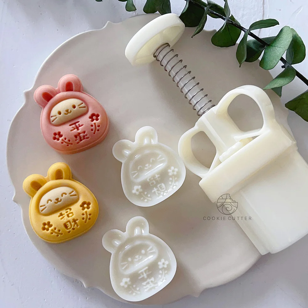 

2Pcs/Set 50g Rabbit MoonCake Moulds Pastry Mung Bean Cake Mould Hand Pressed 3D Baking Mold ABS Plastic Cake Decoration Tools