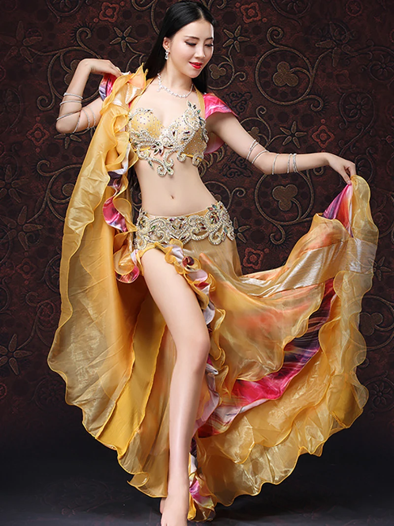 

Gold Women Belly Dance Performance Dress Sleevelss Diamond Hollow Out Large Swing Fringe Skirt with Chain Competition Dancewear
