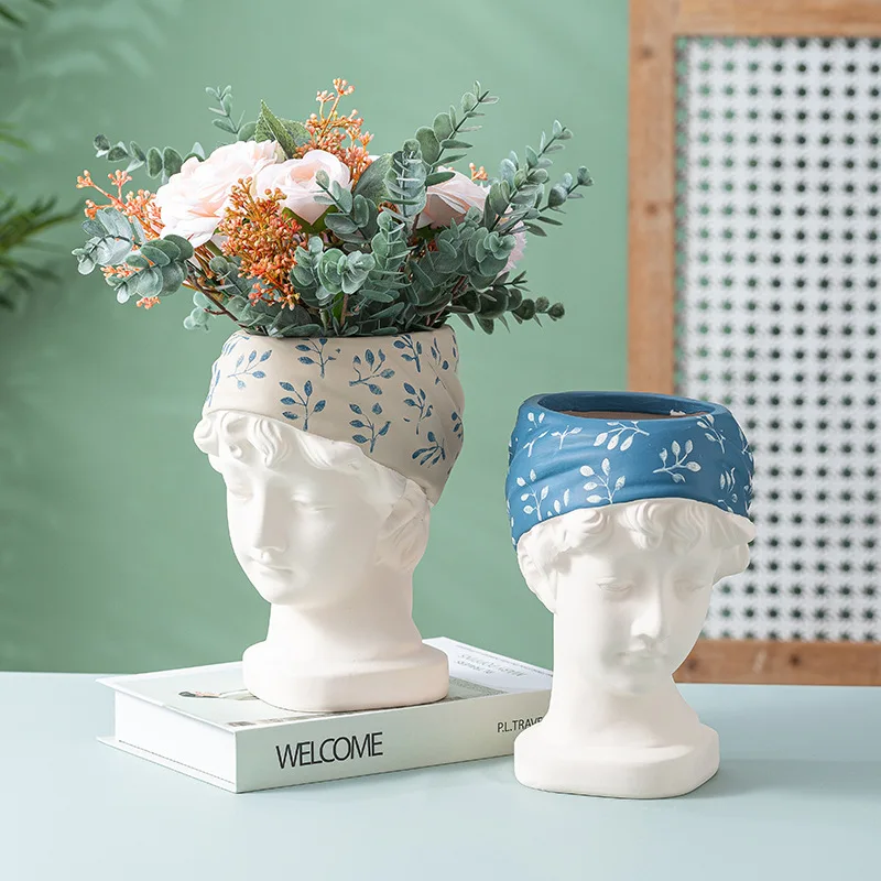 Керамическая ваза в пасторальном стиле для украшения дома, креативное украшение интерьера, цветочный горшок для девушек, художественные аксессуары для гостиной и стола
Керамическая ваза в пасторальном стиле для украшения дома, креативное украшение интерьера, цветочный горшок для девушек, художественные аксессуары для гостиной и стола