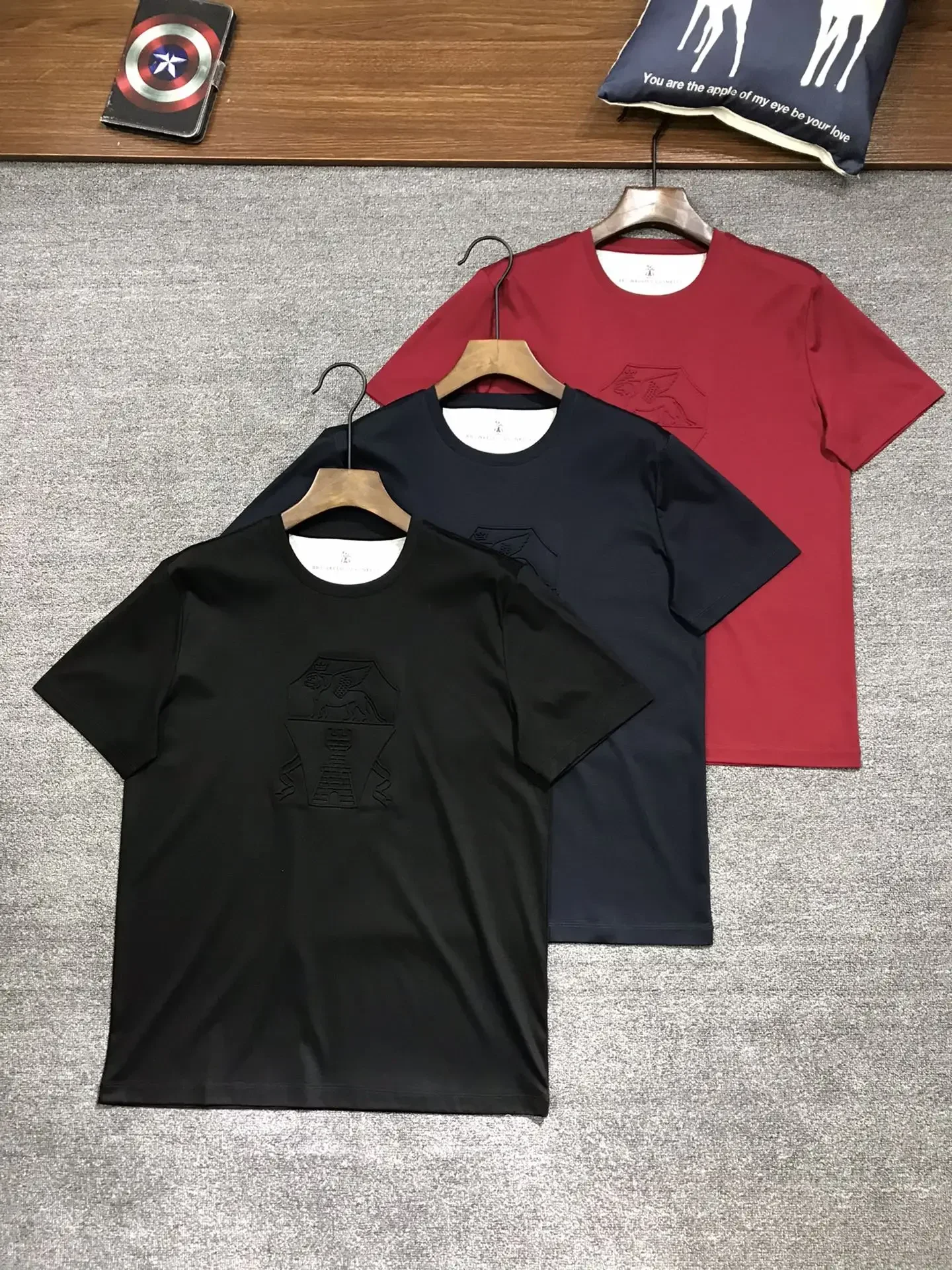 2024 SIJITONGDA 2024 Spring/Summer Short Sleeve New Fabric: Silk Pearl Cotton Size: M-3XL
2024 SIJITONGDA 2024 Spring/Summer Short Sleeve New Fabric: Silk Pearl Cotton Size: M-3XL