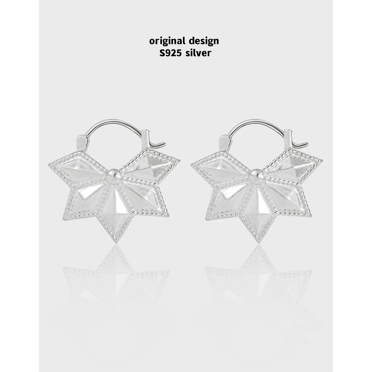 

Original S925 sterling silver round bead edge maple leaf earrings for women, elegant, luxurious and fashionable banquet jewelry