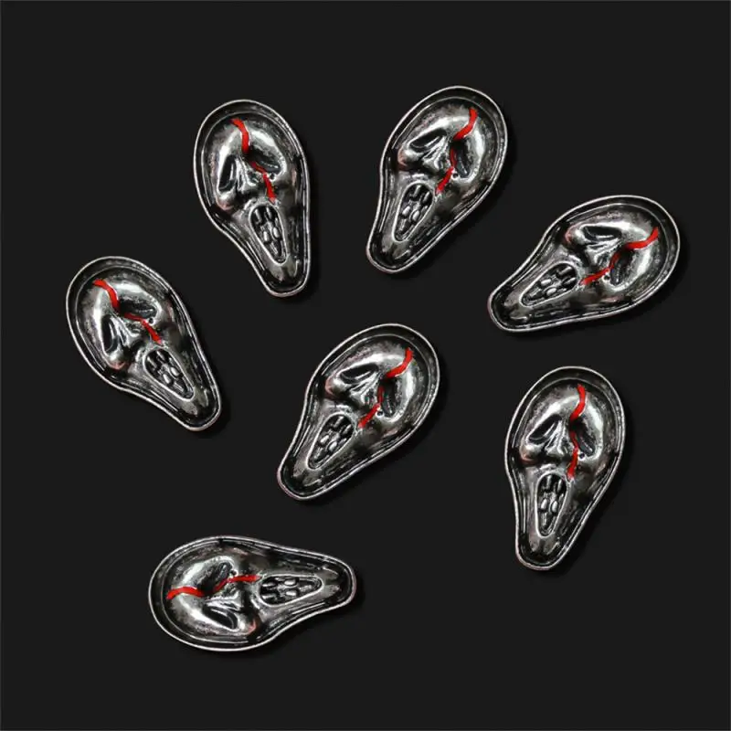 Metal Small Comfortable Safety Simple Delicate Health & Beauty Ghost Head Ghost Convenient Practical Decorations Manicure
Metal Small Comfortable Safety Simple Delicate Health & Beauty Ghost Head Ghost Convenient Practical Decorations Manicure