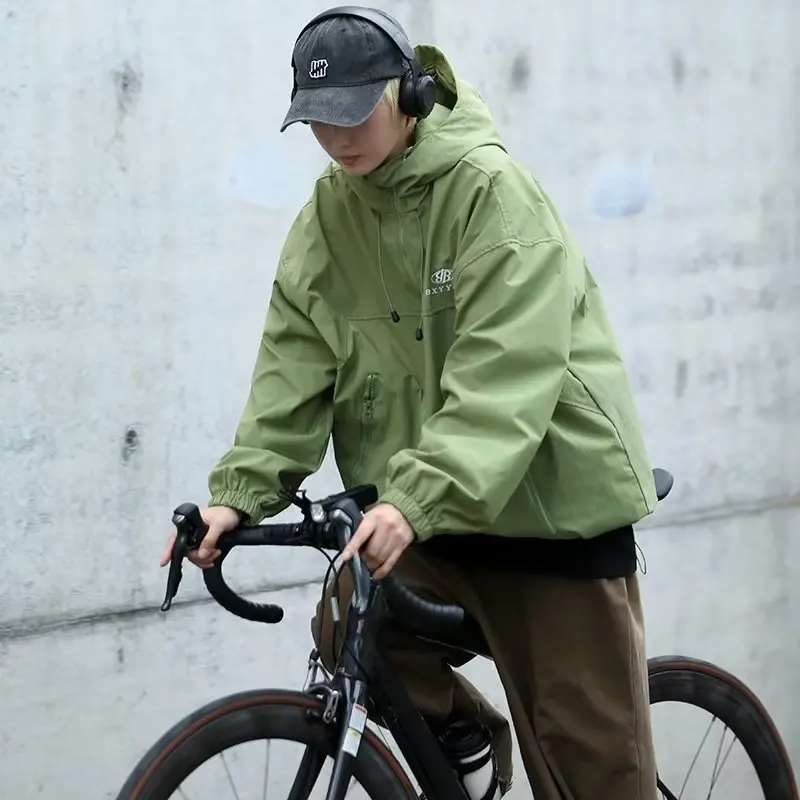 American storm clothes men's tide brand embroidery cityboy coat High street couple hooded jacket
American storm clothes men's tide brand embroidery cityboy coat High street couple hooded jacket