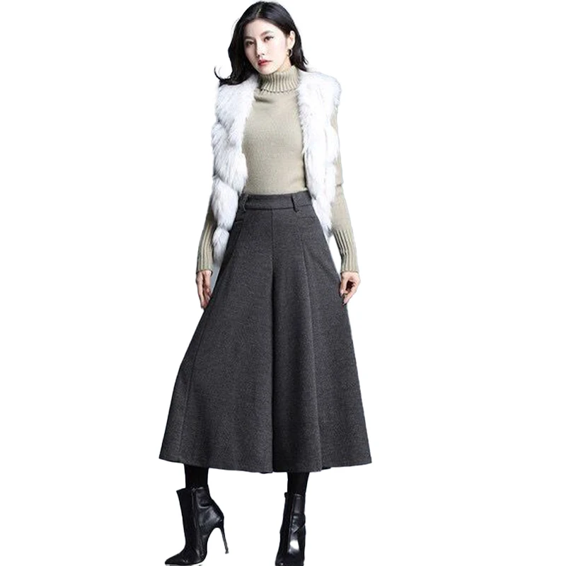 New autumn and winter women's wide leg pants, solid color slimming trend, fashionable and casual cropped pants skirt
New autumn and winter women's wide leg pants, solid color slimming trend, fashionable and casual cropped pants skirt