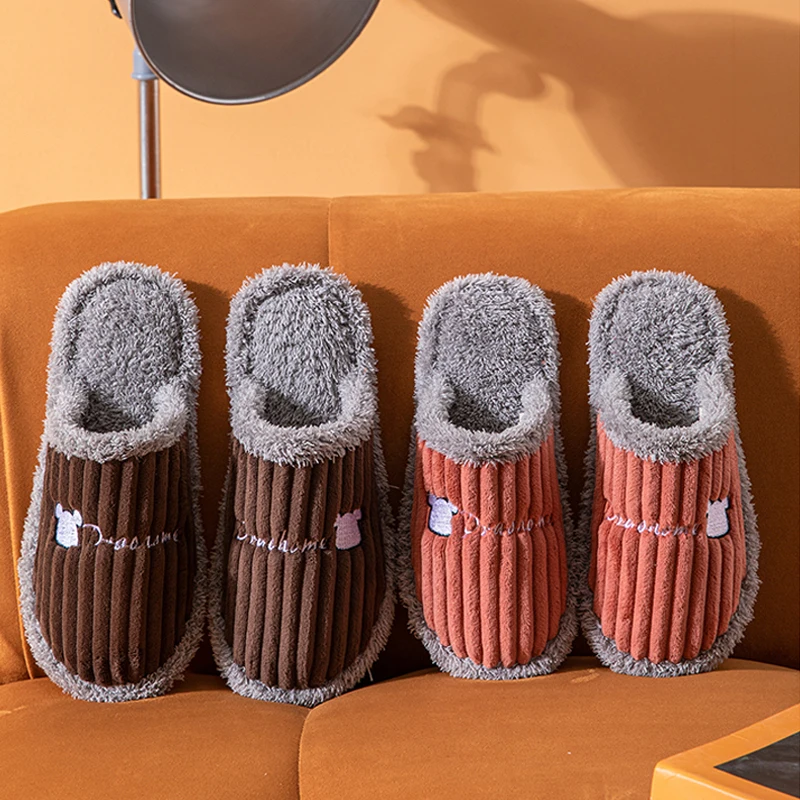 2023 new cotton slippers for women in winter, indoor anti-skid, cute, plush, home for lovers, warm cotton slippers for men in wi
2023 new cotton slippers for women in winter, indoor anti-skid, cute, plush, home for lovers, warm cotton slippers for men in wi