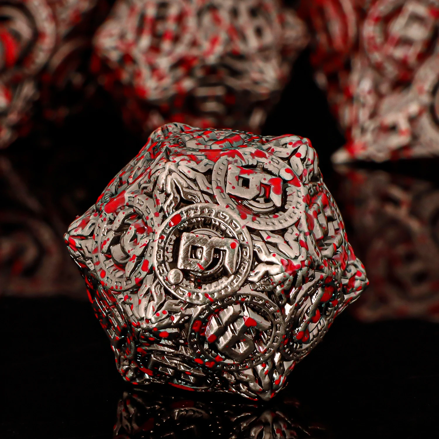 Многогранные металлические кубики, набор DND, уникальный дизайн, подарок для кубиков, подходит для игр в Подземелья и Драконы, Следопыт
Многогранные металлические кубики, набор DND, уникальный дизайн, подарок для кубиков, подходит для игр в Подземелья и Драконы, Следопыт