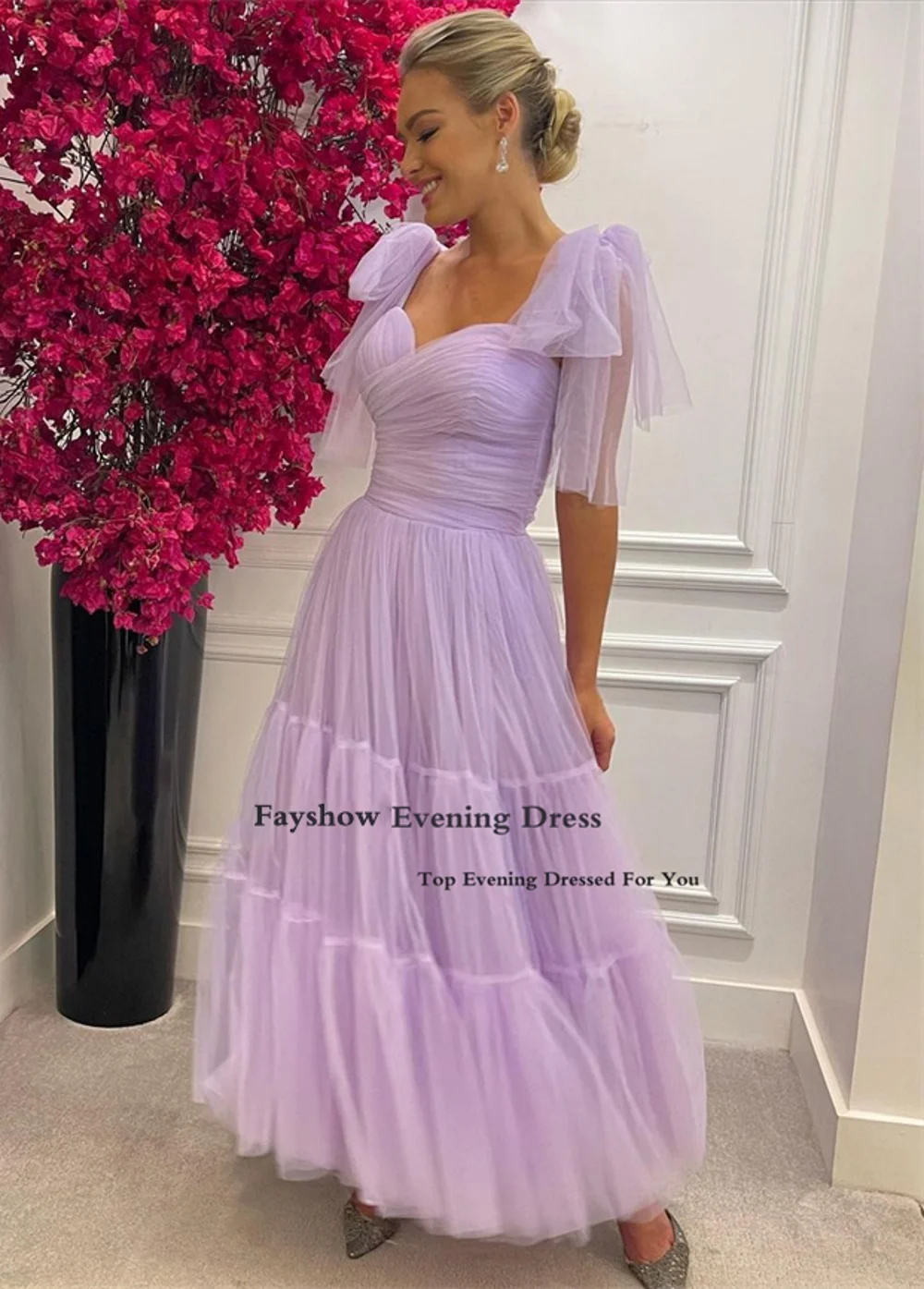 2023 Spaghetti Straps Saudi Arabia Prom Gowns Tulle Occasion Dresses Party Vestidos Womens Elegant Pleated Ruched Evening Dress
2023 Spaghetti Straps Saudi Arabia Prom Gowns Tulle Occasion Dresses Party Vestidos Womens Elegant Pleated Ruched Evening Dress