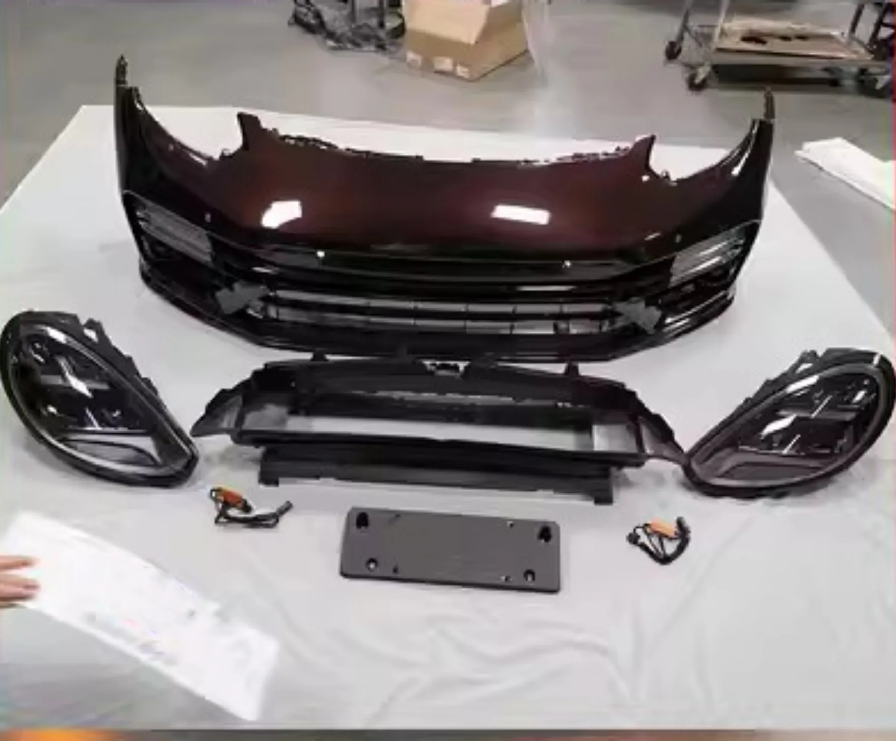 Car Body kit Front Bumper surround for Porsche Paramera 970.1 upgraded 970.2 Headlight
Car Body kit Front Bumper surround for Porsche Paramera 970.1 upgraded 970.2 Headlight