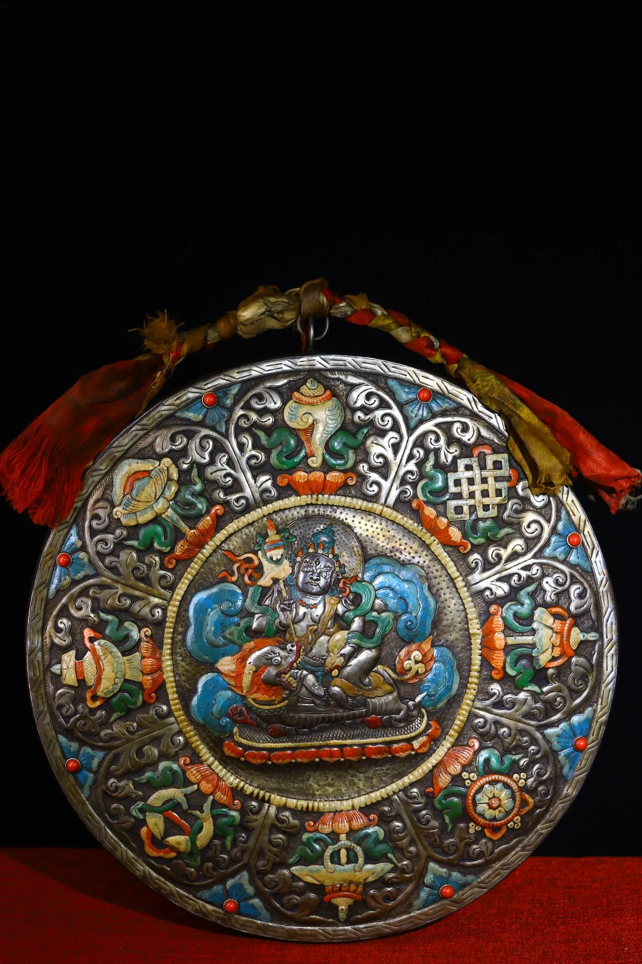 16"Tibet Temple Collection Old Tiantie Cinnabar Mosaic Gem Painted Vaisravana Treasure king Thangka hanging panel Amulet
16"Tibet Temple Collection Old Tiantie Cinnabar Mosaic Gem Painted Vaisravana Treasure king Thangka hanging panel Amulet