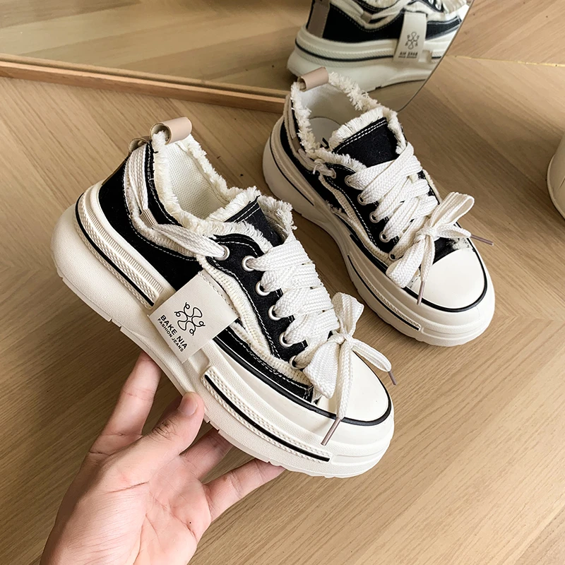 Women's Canvas Shoes 2023 New Lace Up Vulcanization Platform Sports Shoes Fashion Luxury Designer Women's Shoes Casual Shoes
Women's Canvas Shoes 2023 New Lace Up Vulcanization Platform Sports Shoes Fashion Luxury Designer Women's Shoes Casual Shoes