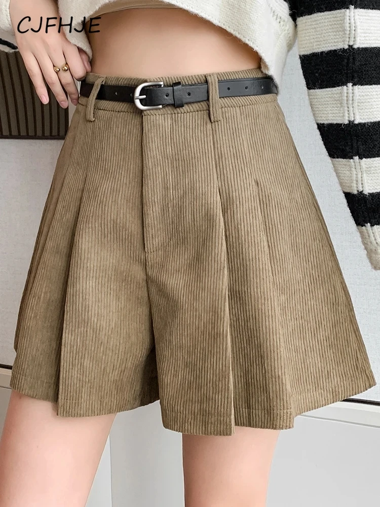 CJFHJE Retro High Waist Corduroy A-Line Pleated Shorts Women Black New Loose Casual Shorts Winter Autumn Culottes Pocket Shorts
CJFHJE Retro High Waist Corduroy A-Line Pleated Shorts Women Black New Loose Casual Shorts Winter Autumn Culottes Pocket Shorts