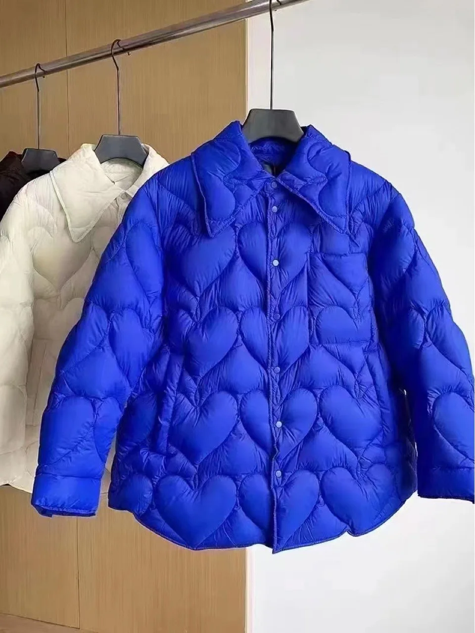 women solid Heart regular middle down coats down jacket women's outerwear 2023 winter down jackets
women solid Heart regular middle down coats down jacket women's outerwear 2023 winter down jackets