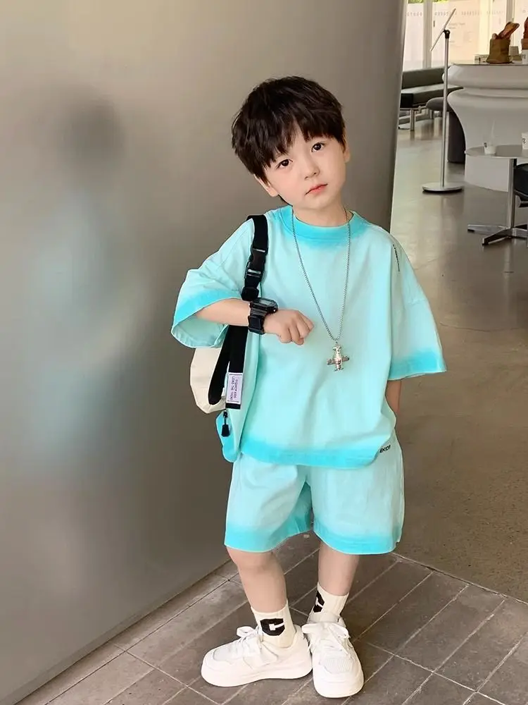 Boys Summer Suit T-shirt for Childrens 2024 New Summer Trendy and Stylish Pure Cotton Sports Style Two-piece Set Boys Clothes
Boys Summer Suit T-shirt for Childrens 2024 New Summer Trendy and Stylish Pure Cotton Sports Style Two-piece Set Boys Clothes