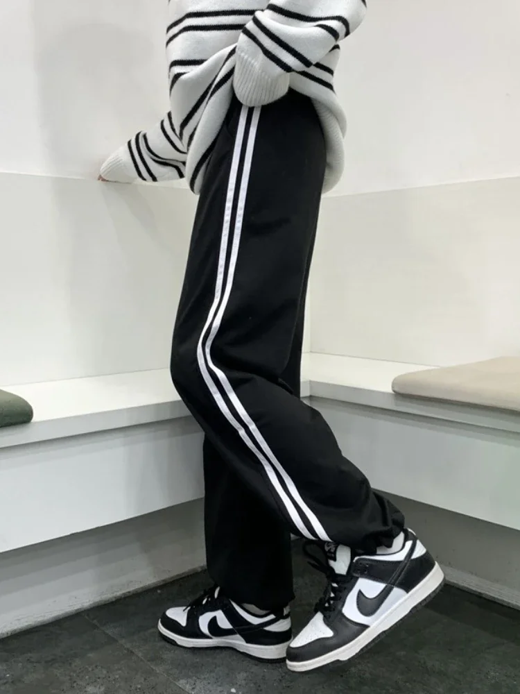 

2024 Casual Sweatpants Women Korean Style Classic Sports Pants Oversize Summer Joggers Baggy Gray Black Striped Wide Trousers