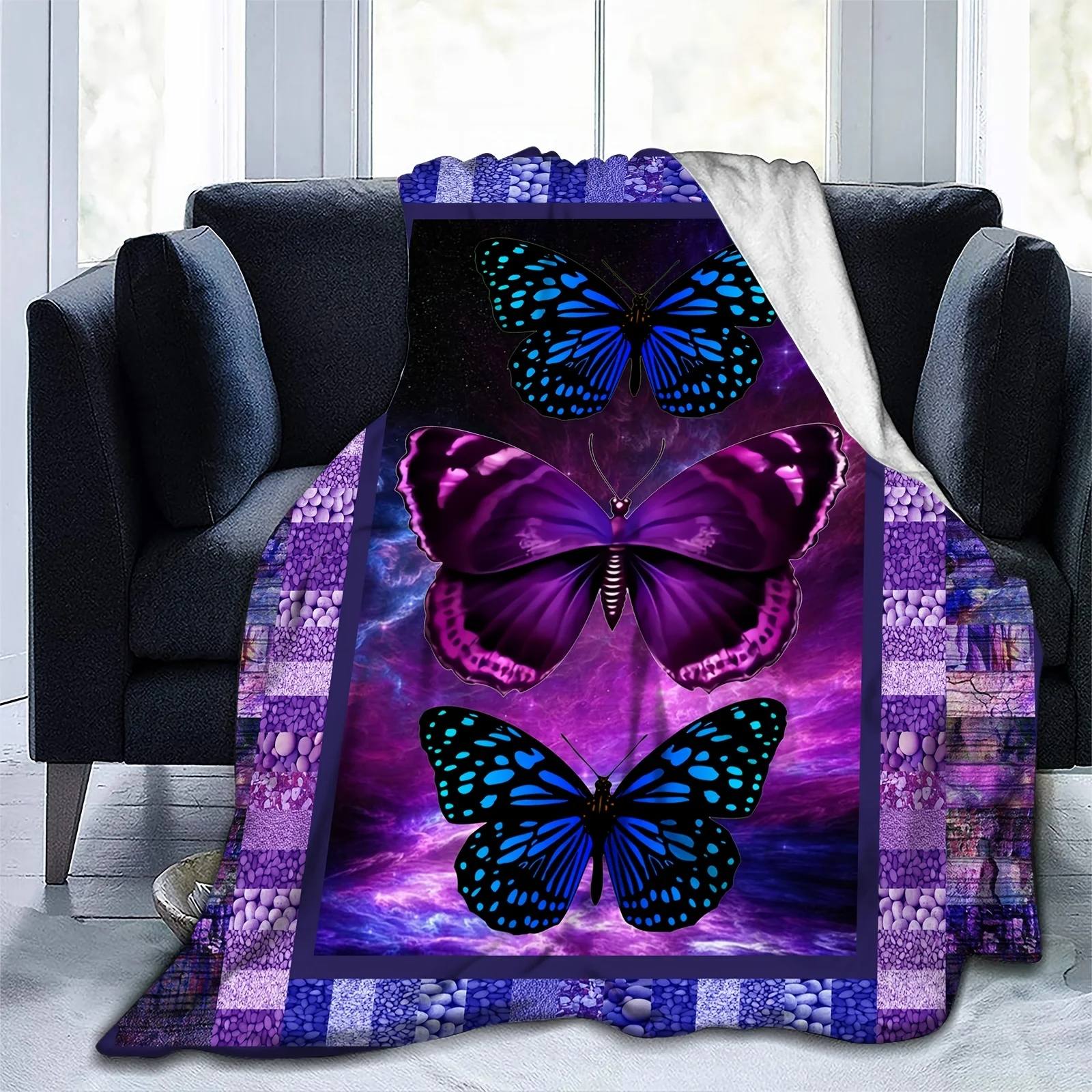 1pc Butterfly Pattern Throw Blanket, Flannel Blanket, Soft And Comfortable Blanket For Living Room, Picnic, Travel 
1pc Butterfly Pattern Throw Blanket, Flannel Blanket, Soft And Comfortable Blanket For Living Room, Picnic, Travel