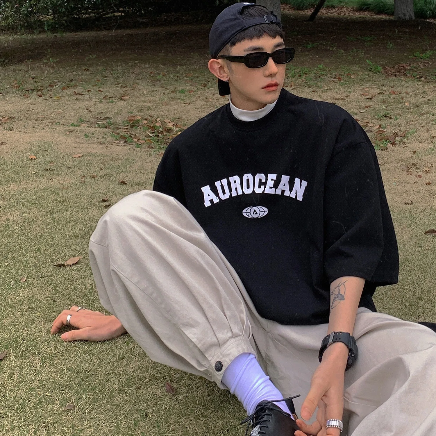 Pure cotton men's short-sleeved T-shirt new style loose American trendy letter western style fashion casual half-sleeved T-shirt
Pure cotton men's short-sleeved T-shirt new style loose American trendy letter western style fashion casual half-sleeved T-shirt