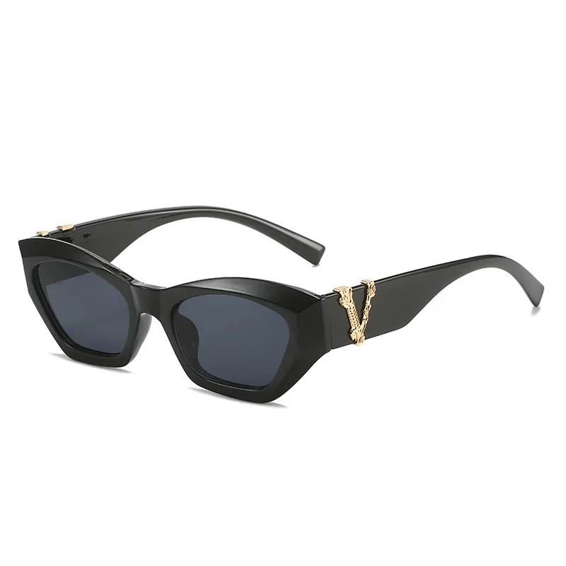 New V-shaped Fashion Sunglasses Women Personalized Cat's Eye Small Frame INS Stripe INS Vintage UV400 Men Brand Designer Glasses
New V-shaped Fashion Sunglasses Women Personalized Cat's Eye Small Frame INS Stripe INS Vintage UV400 Men Brand Designer Glasses