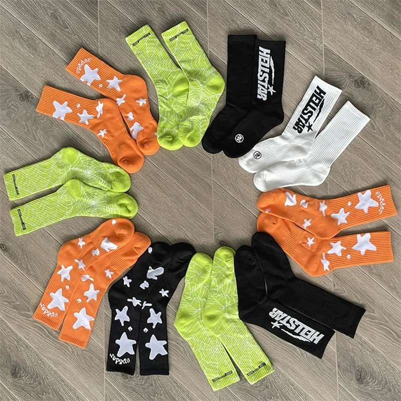 2024SS 100% pure cotton socks with letter logo printed anti odor and warm couple socks
2024SS 100% pure cotton socks with letter logo printed anti odor and warm couple socks
