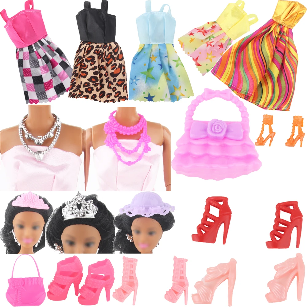 1 Set Doll Accessories for Barbi Doll Shoes Boots Mini Dress Handbags Crown Hat Doll Clothes Kids Toys 12'' Blyth,BJD Doll Gift
1 Set Doll Accessories for Barbi Doll Shoes Boots Mini Dress Handbags Crown Hat Doll Clothes Kids Toys 12'' Blyth,BJD Doll Gift