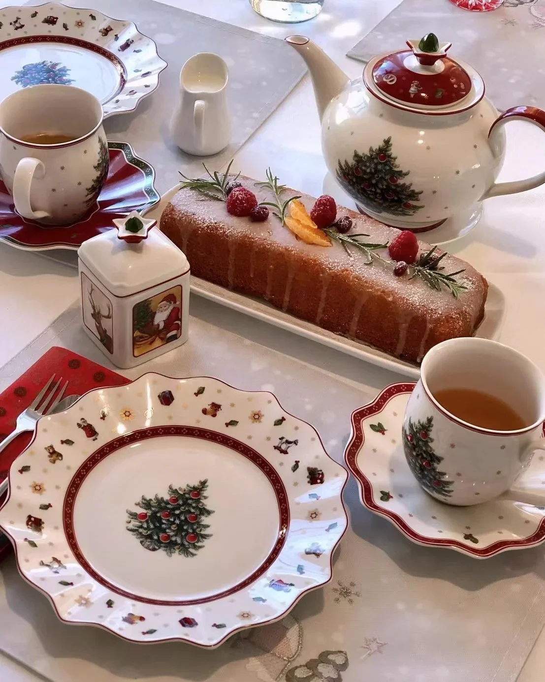 

Немецкая посуда Weibao, украшение в глазури, Рождественская серия, игрушка, кружка, миска, тарелка для Западной кухни, тарелка для салата, десертная тарелка
