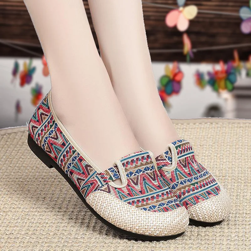 Summer Mesh Breathe Freely Flat Shoes Women 2023 New Sneakers for Women Platform Walking Casual Mom's Shoes
Summer Mesh Breathe Freely Flat Shoes Women 2023 New Sneakers for Women Platform Walking Casual Mom's Shoes