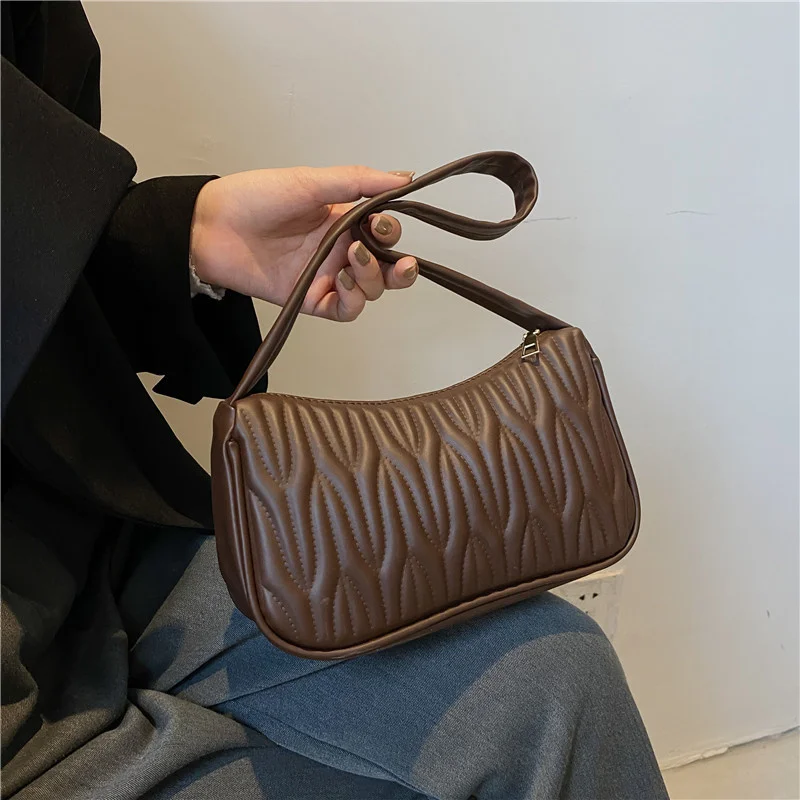 

Женская сумка 2024, трендовая подмышка на одно плечо, модная однотонная нишевая дизайнерская портативная маленькая квадратная