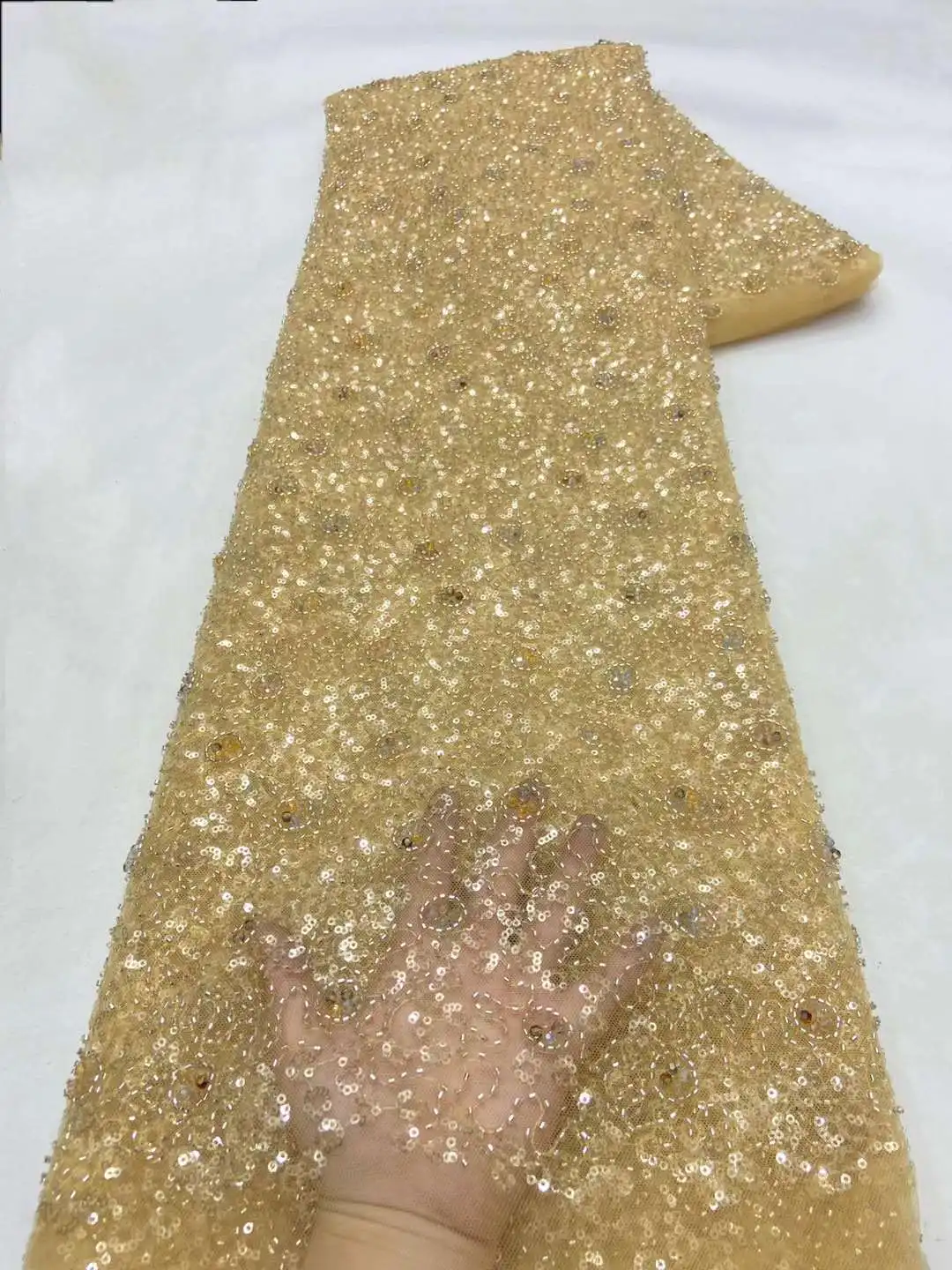 Африканские Роскошные Блестки, кружевные ткани, новейшие бусины, вышивка, французский стиль, материал для детской свадьбы, XZ 
Африканские Роскошные Блестки, кружевные ткани, новейшие бусины, вышивка, французский стиль, материал для детской свадьбы, XZ