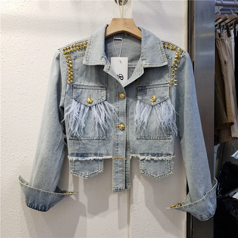 

Autumn Rivet Beaded Feather Decoration Light Blue Short Denim Jacket Frayed Burrs Hem Lapel Long Sleeve Jeans Jacket Streetwear