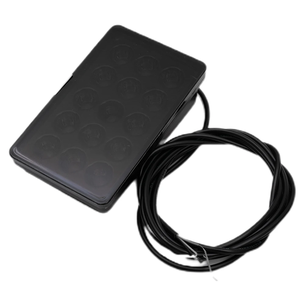 Motorcycle LED 3rd Brake Light Super Bright Trucks Strobe Flashing Brake Stop Direct Replacement Modified Parts
Motorcycle LED 3rd Brake Light Super Bright Trucks Strobe Flashing Brake Stop Direct Replacement Modified Parts