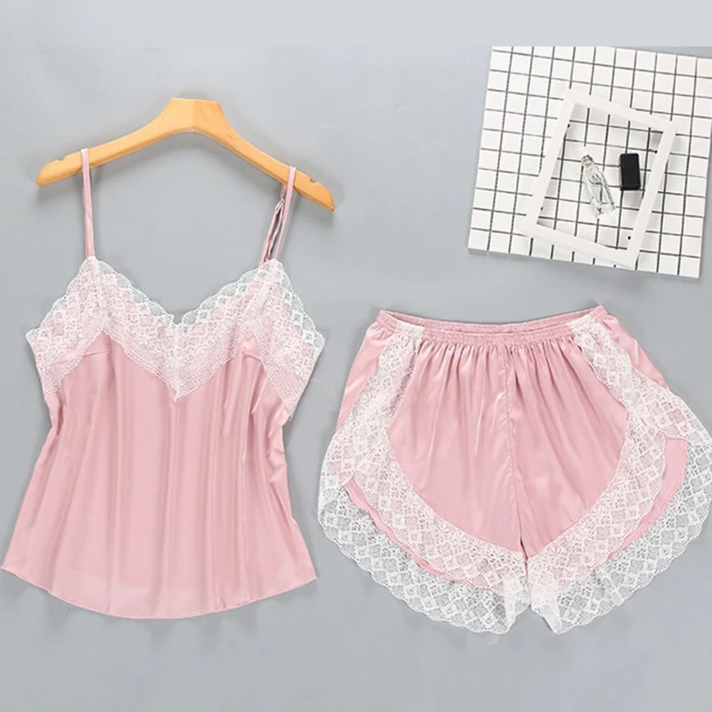 Women's Sleepwear Sexy Satin Pajama Set White Lace V-Neck Pyjamas Sleeveless Cute Cami Top And Shorts
Women's Sleepwear Sexy Satin Pajama Set White Lace V-Neck Pyjamas Sleeveless Cute Cami Top And Shorts